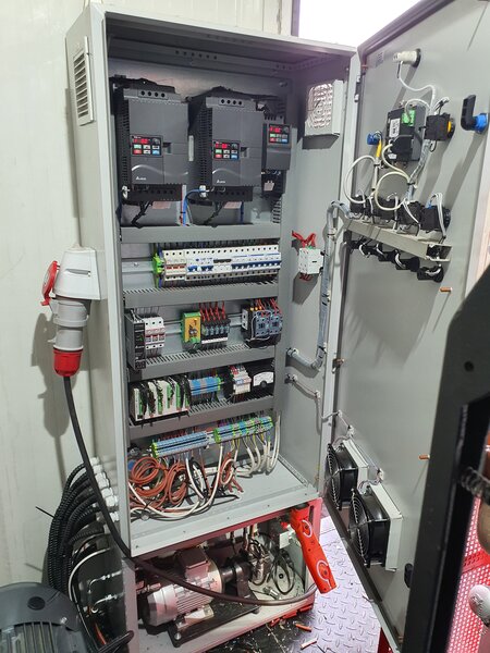 Automatizari industriale, SCADA , Retrofit, PLC-HMI. servo.