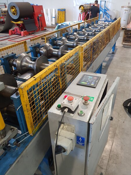 Automatizari industriale, SCADA , Retrofit, PLC-HMI. servo.